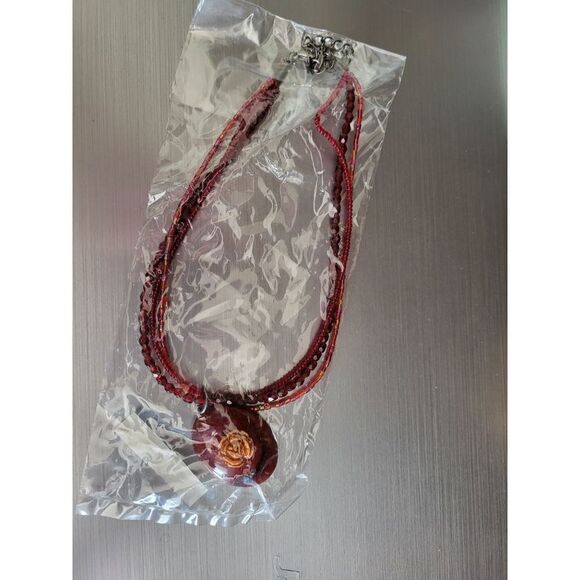 Necklace  4 for $20. 💎 - Picture 1 of 4